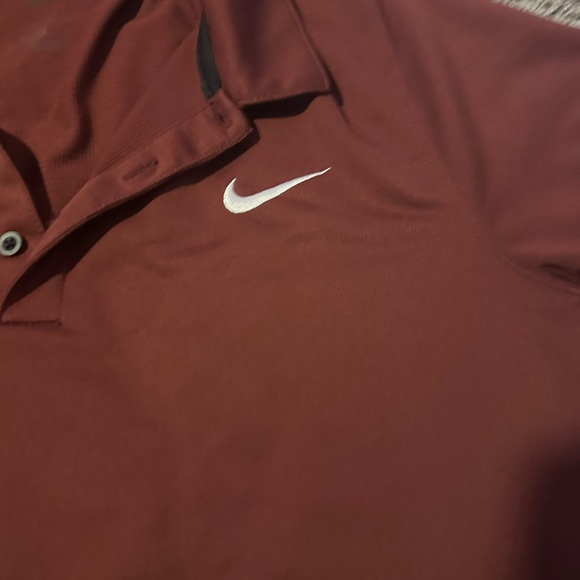 nike polo - Picture 2 of 3